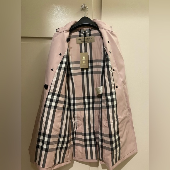 Burberry Sandringham Ice Pink Trench Coat New With Tags - Picture 10 of 10